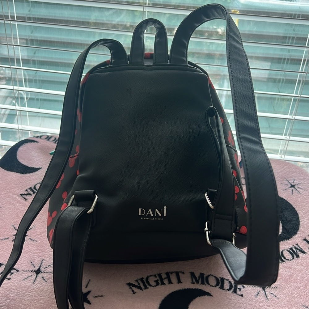 Dani, Mickey Mouse Mini Backpack - image 2